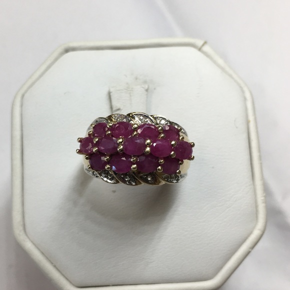 Jewelry - 10K Ruby Gold Ring